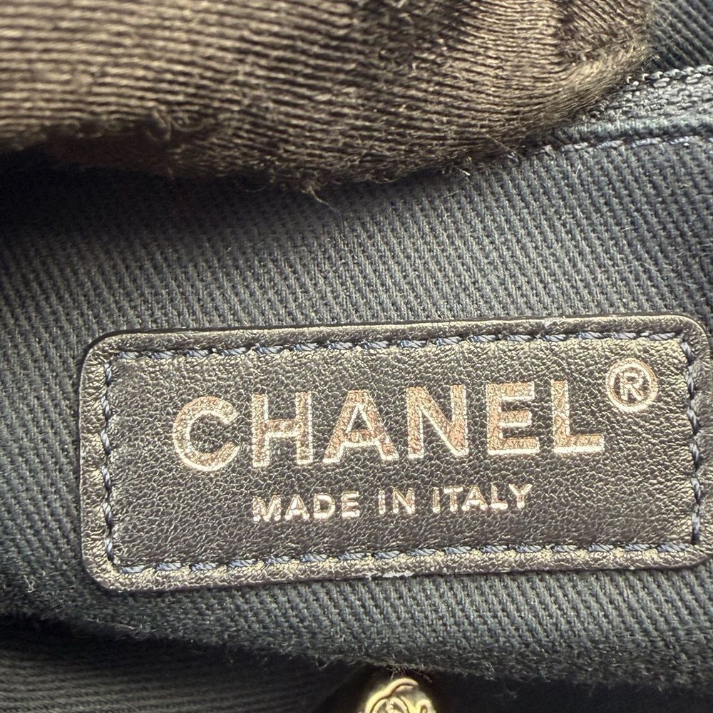 Chanel Deauville Large Navy Denim Canvas Drawstring Backpack - Picture 11 of 15